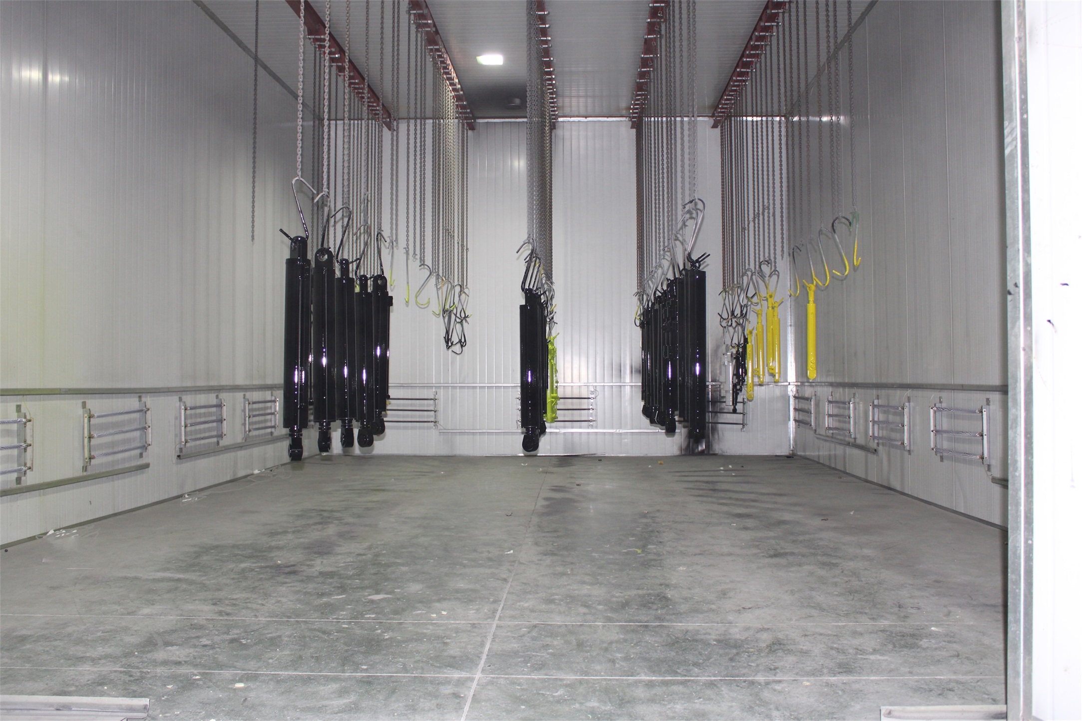 鹽城廠區油缸噴漆房